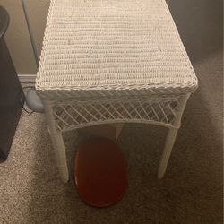 Vintage Wicker End Table 