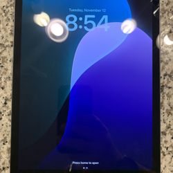 Apple iPad 8th Generation 32gb. Updated To New iOS 26.  Works Great. Very Good Condition 