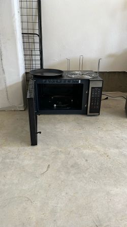 Samsung Microwave With Power Grill 1.4 Cu Ft