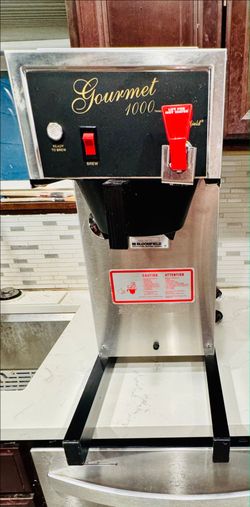 Gourmet commercial coffee maker hot water dispenser