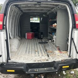 2013 Chevrolet Express 250 Cargó