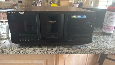 200 disc Sony CD player