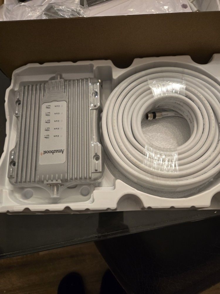 Amazboost Cell Phone Signal Booster