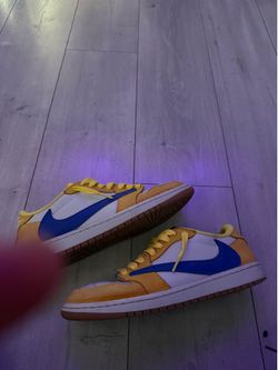 Air Jordan 1s Low Travis Scott’s Canary