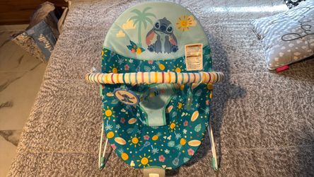 Baby bouncer stitch
