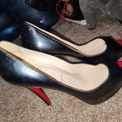 Christian Louboutin Heels SIZE 39