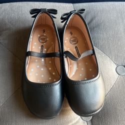 Girl Flats 