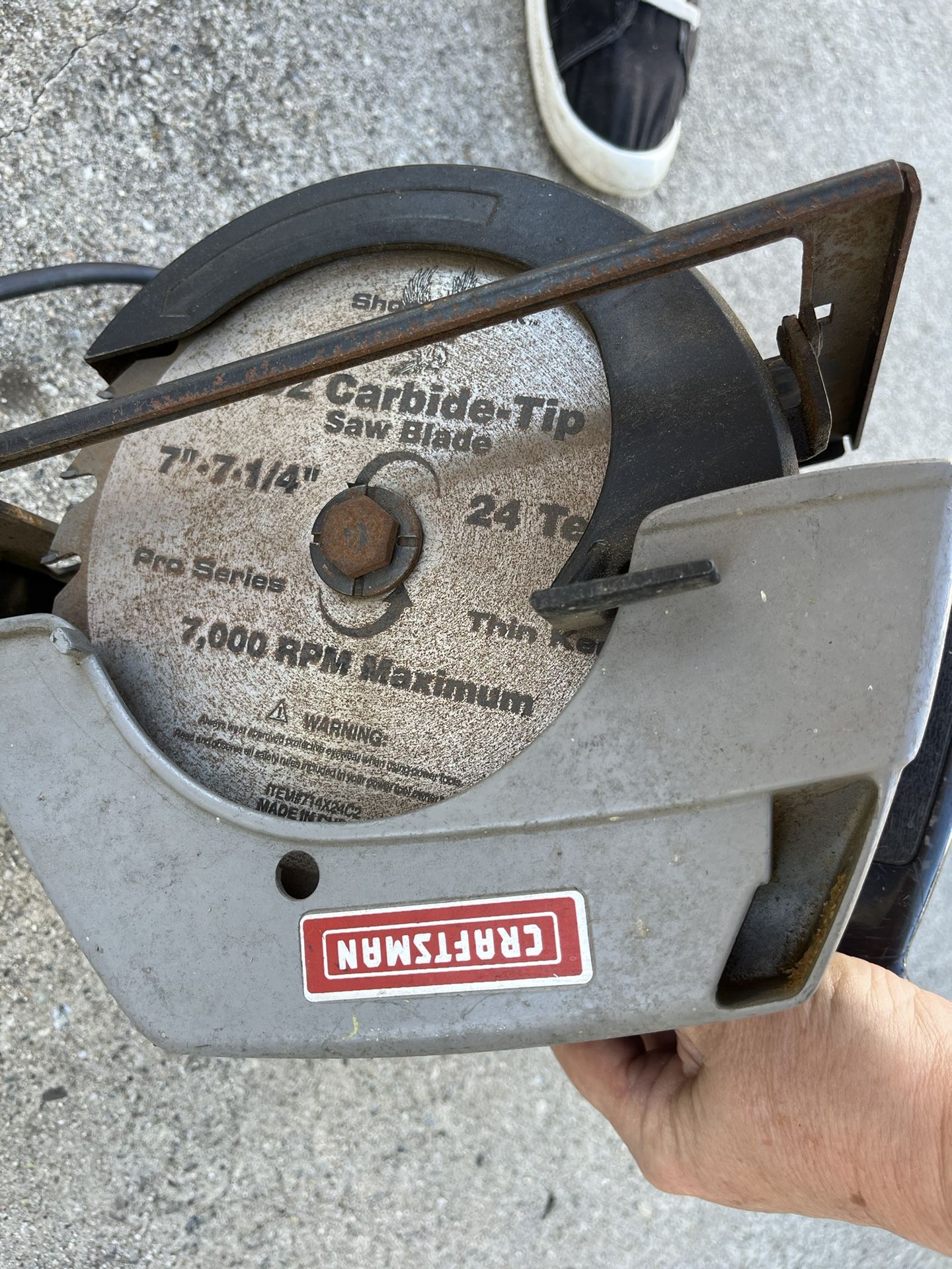 Craftsman 7” Circular Saw Double Insulated- 5100 R.P.M.