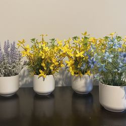 Set of 4 Artificial Potted Flowers – Bright & Lively Home Décor