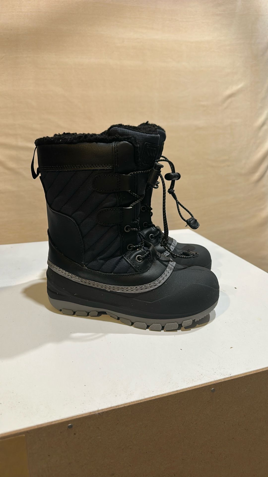 Kids Snow Boot Size 13