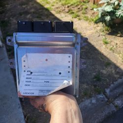 Infinity G37 ECU  2008
