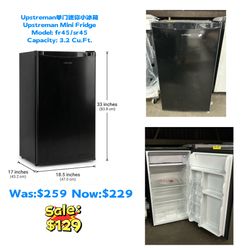 Upstreman 3.2 Cu.Ft. Mini Fridge with Freezer - Black