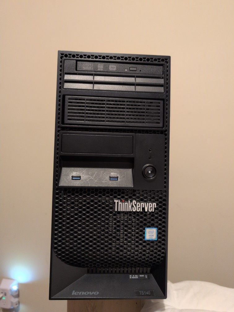 Lenovo Thinkserver