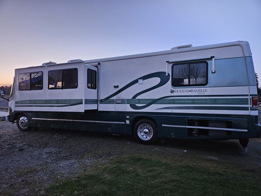 1995 Holiday rambler Imperial for Sale in Tacoma, WA - OfferUp