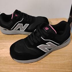 New Balance Skid Resistant And Steel Toe Women's Size 7/12