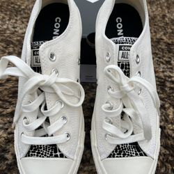 Converse size 8