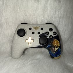 Nintendo Switch Legend of Zelda Wired Controller PowerA