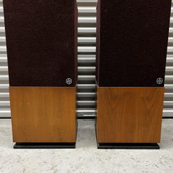 RTR 280-DR Floor Standing Speakers - Pick Up Only in Tamarac