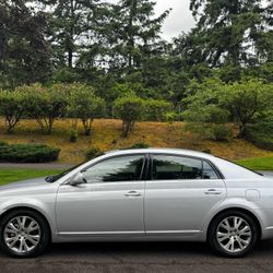 2008 Toyota Avalon 