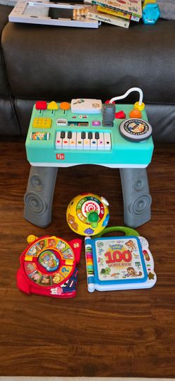 Electronic toy bundle