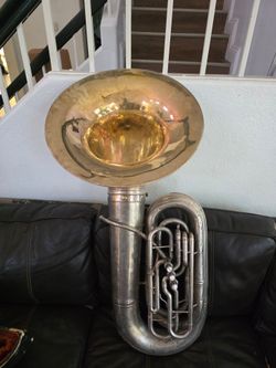 H.N.WHITE KING 1240 BBb TUBA