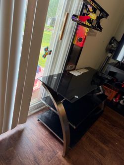 Heavy duty glass up to 55” TV sat and with tv included
