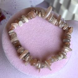 Natural Peach Moonstone 