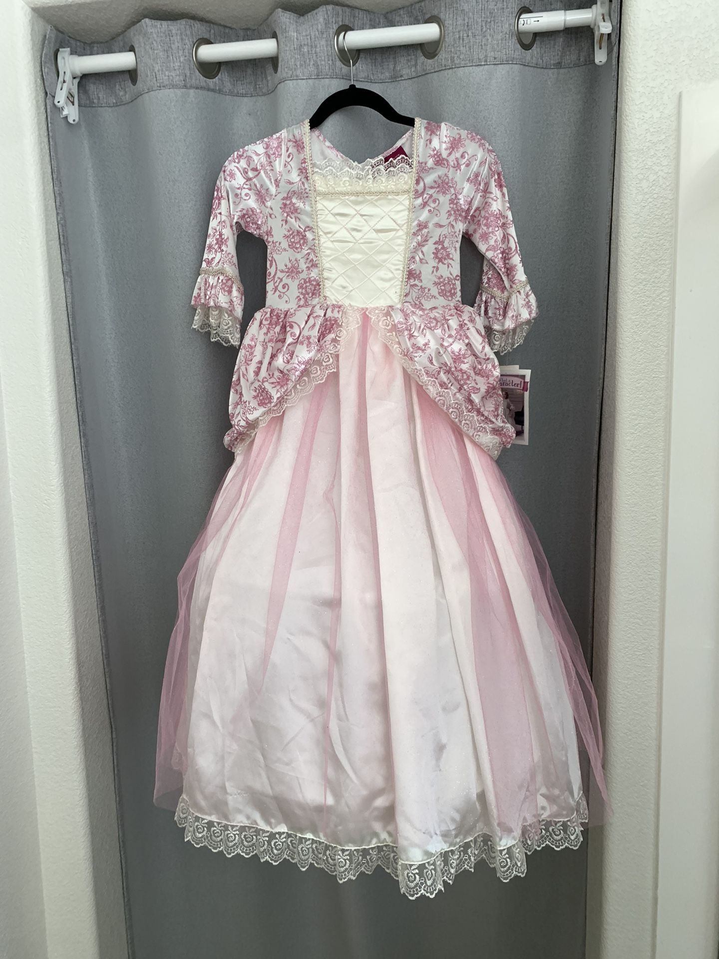 BEAUTIFUL PRINCESS DRESS