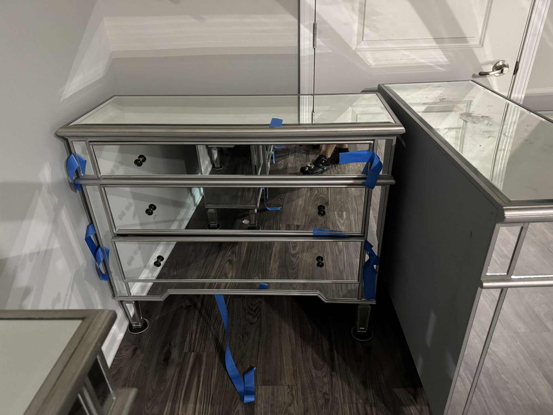 Bedroom Dresser Set