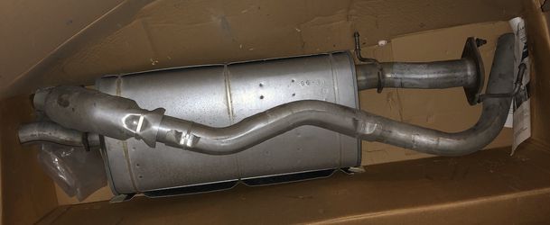 2000 Chevy S10 exhaust like new