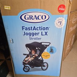 Graco Fastacti9n Jogger Stroller Lx New