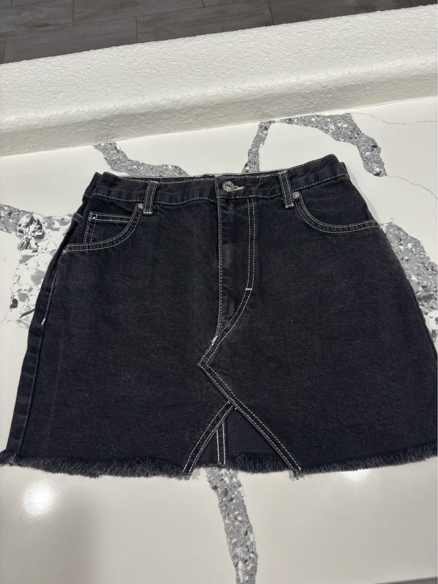 Pull&bear denim skirt size medium black