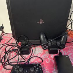 PlayStation 4 PRO