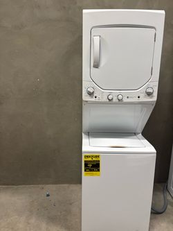 Whirpool Laundry and Dryer Unit