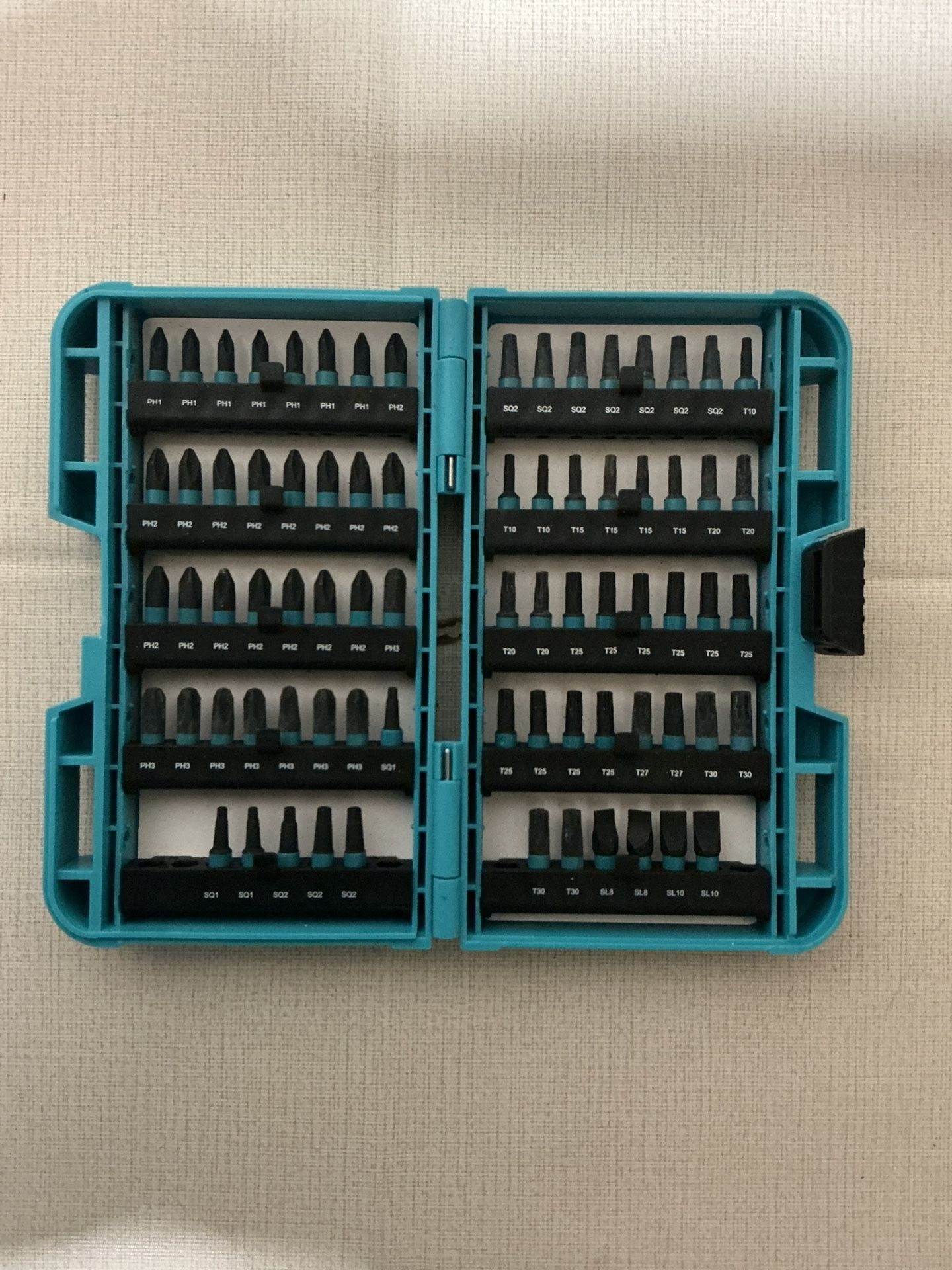 Makita. ImpactX Driver Bit Set (75-Piece).