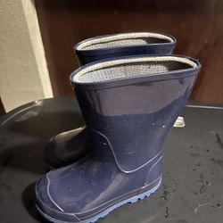 Toddler Boy Rain Boots Size 5/6