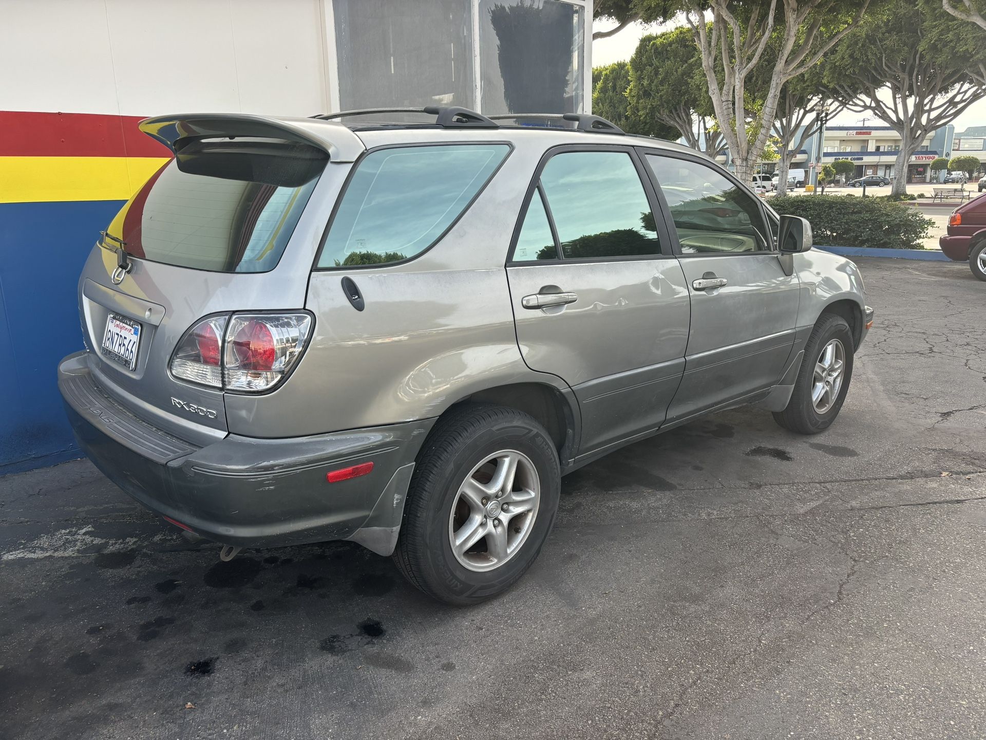 2001 Lexus Rx 300 for Sale in Tustin, CA - OfferUp