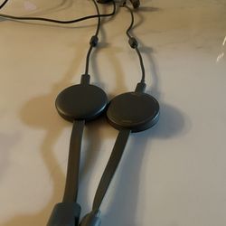 2 Chromecasts