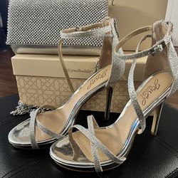 Badgley Mischka Jewel Heels size 6