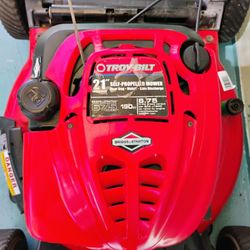 Troy-Bilt 21 Inch Self Propelled Front Wheel Drive