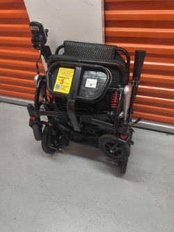 ectric Foldable Wheelchair – 300 lb Capacity – Like New !
