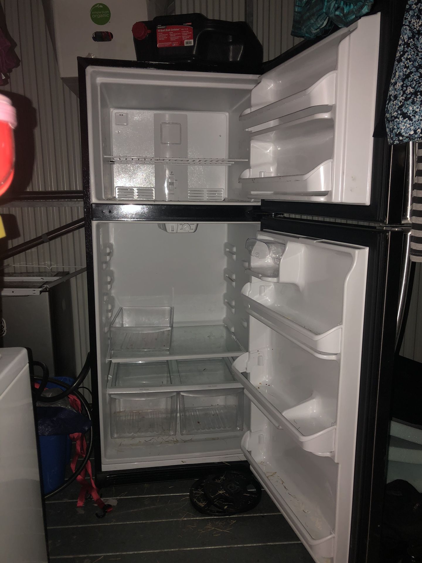 Frigidaire stainless steel deep refrigerator