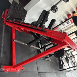 Leg press hack squat combo machine if it’s listed it’s available don’t ask