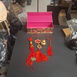 Chinese Feng Shui Good Luck Charm Set With Floral Gift Box - Good Condition
