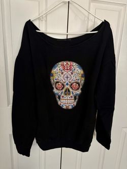 Black Sugar Skull Graphic Sweatshirt