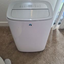 Portable Air Conditioner  14000 BTU 