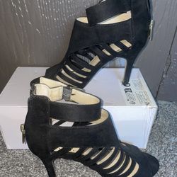 Black High Heels 6.5 