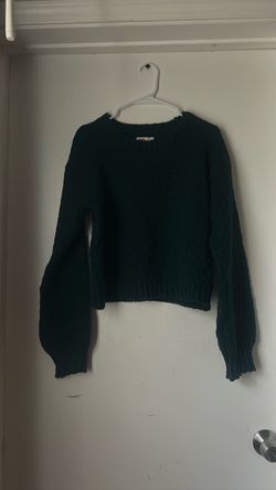 Juniors long sleeve knitted sweater