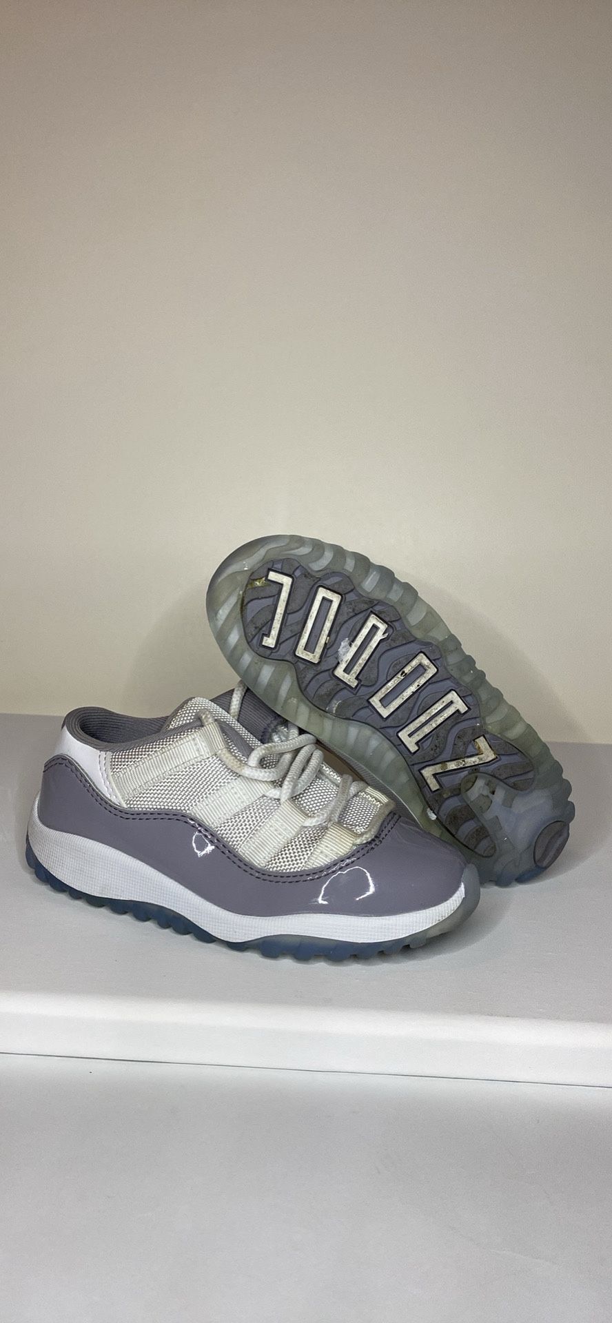 Air Jordan’s Retro 11 Cement Grey 