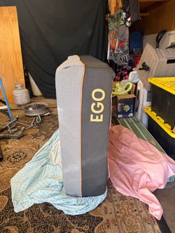 Like New TWIN XL mattress